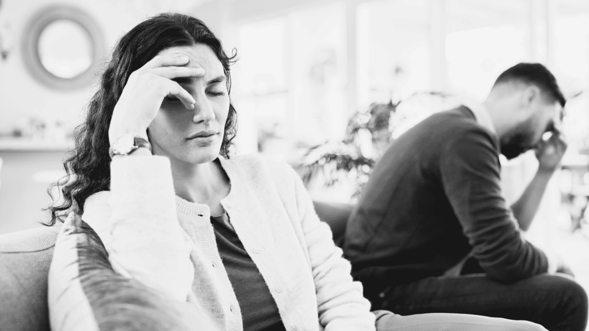 Šedá zóna ve vztahu – Tichý zabiják partnerské intimity a důvěry